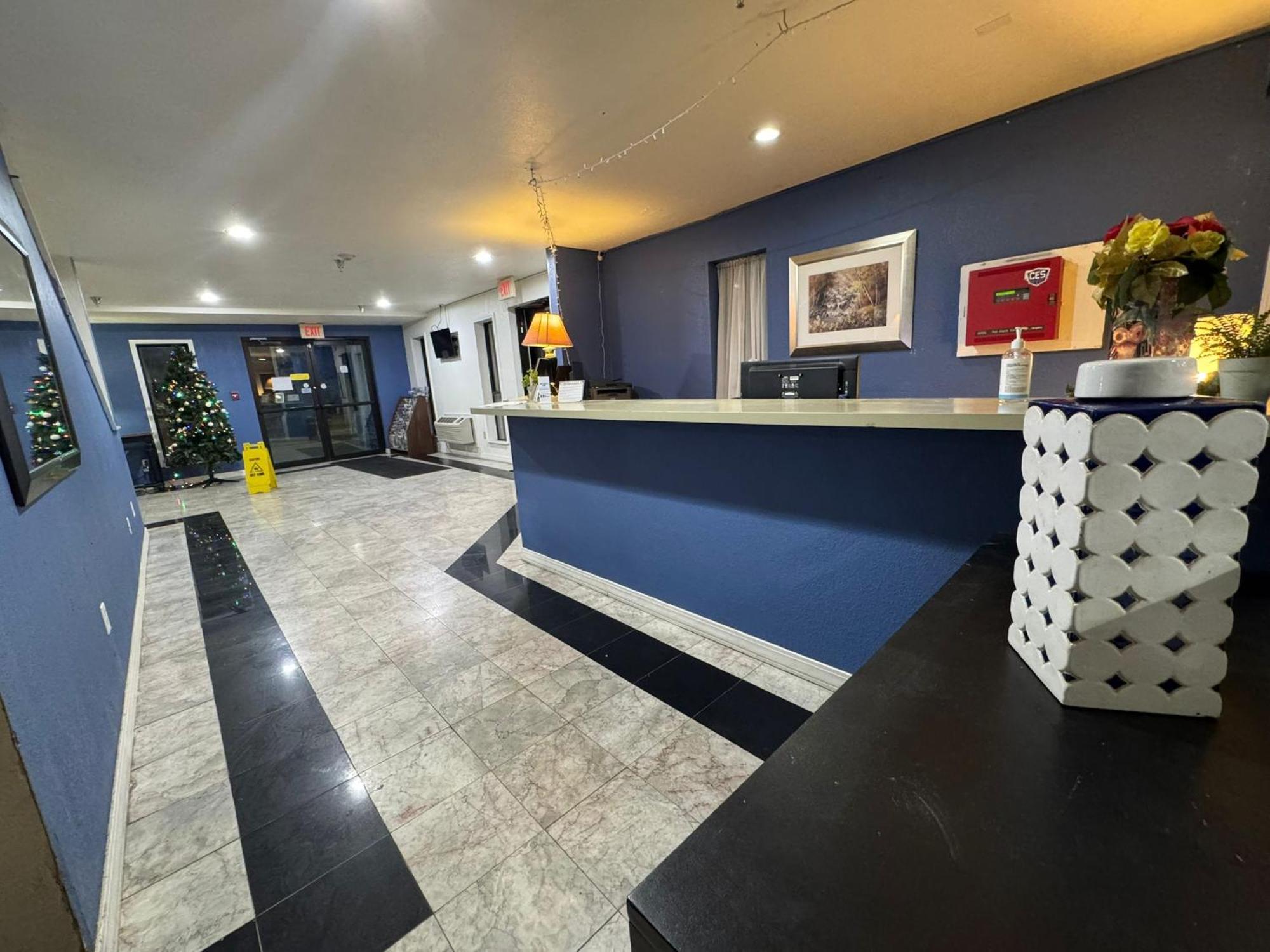 Express Inn Джанкшен Сити Экстерьер фото
